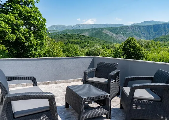Holiday House Zrmanja Vrelo