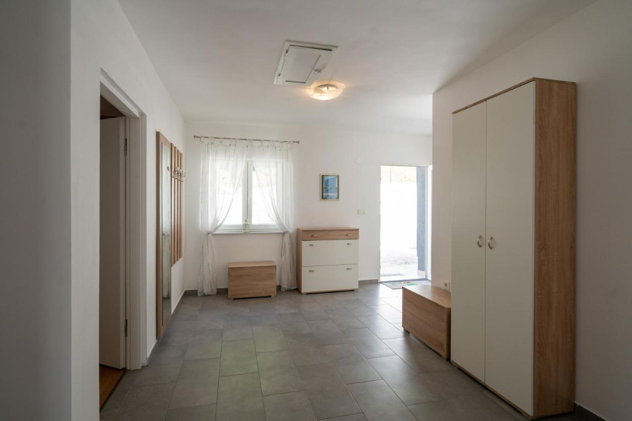 Vikendica House Zrmanja Vrelo *